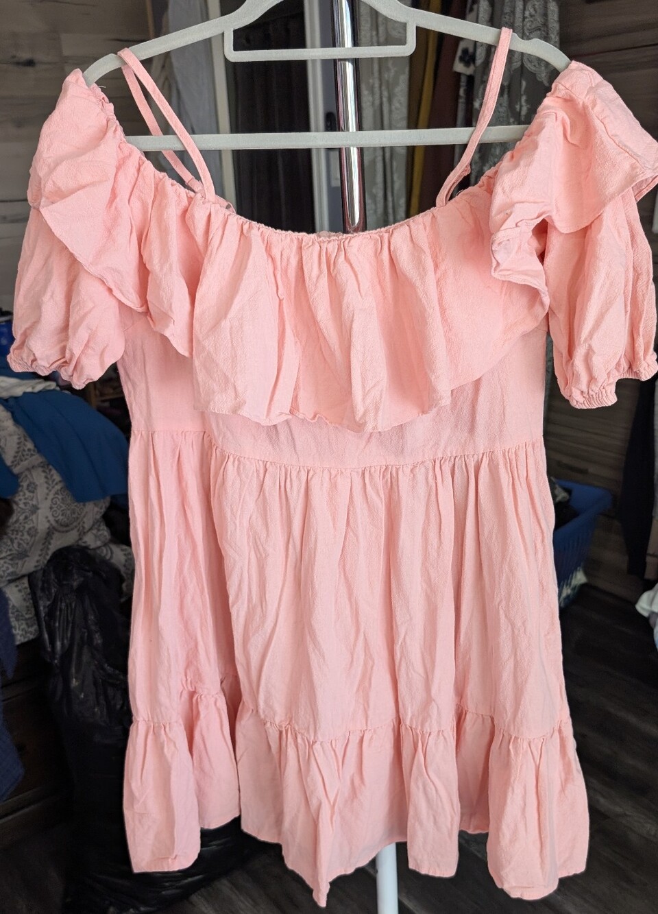 Ladies Pink Ruffle Off-Shoulder Dress